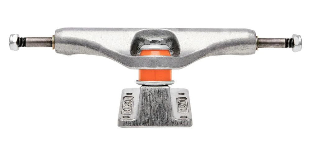Independent Hollow Forged Mid Skateboard Trucks - 149mm - Image 2